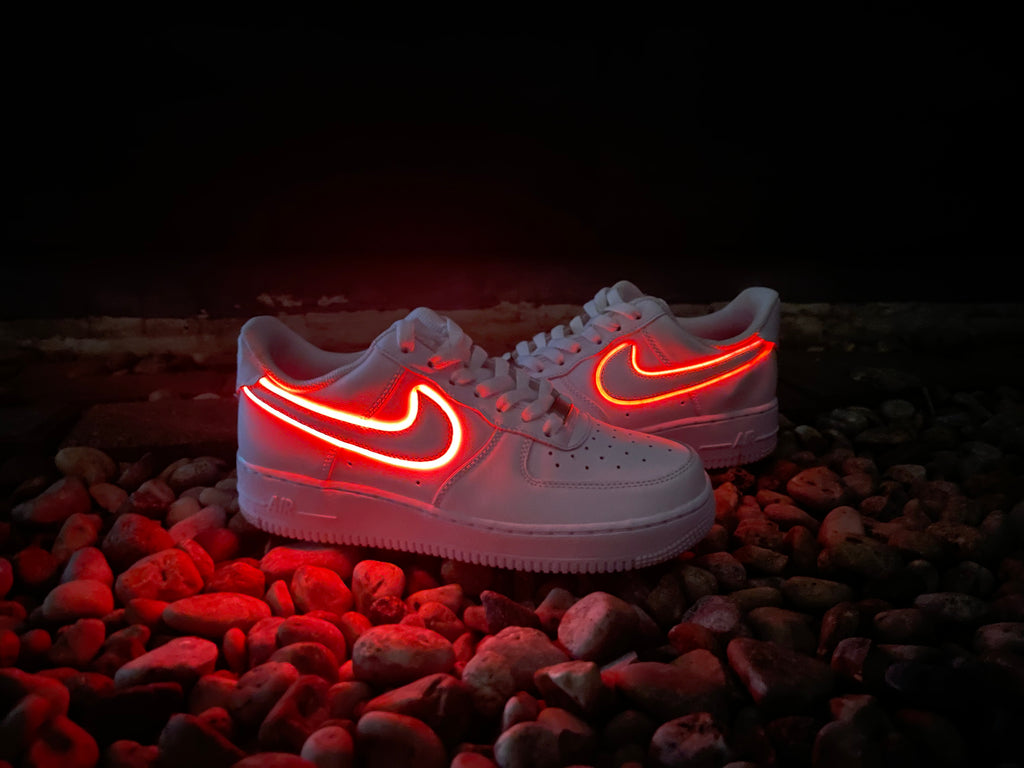 Oceanië Kliniek Emulatie Light Up Nike Air Force 1's '07 RED Mens – LightUpNike