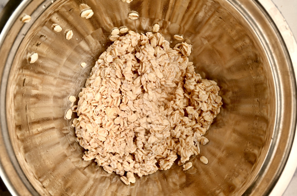 Raw oats in The NutraMilk