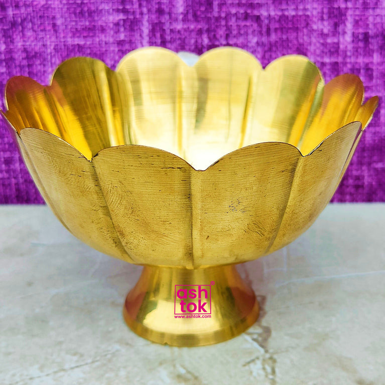 Brass Diya/Brass DEEPAM/Brass PUJA Diya/Brass Gift Item