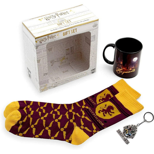 CultureFly The Mandalorian Gift Set with 12oz Mug, Crew socks and Keychain  One-Size