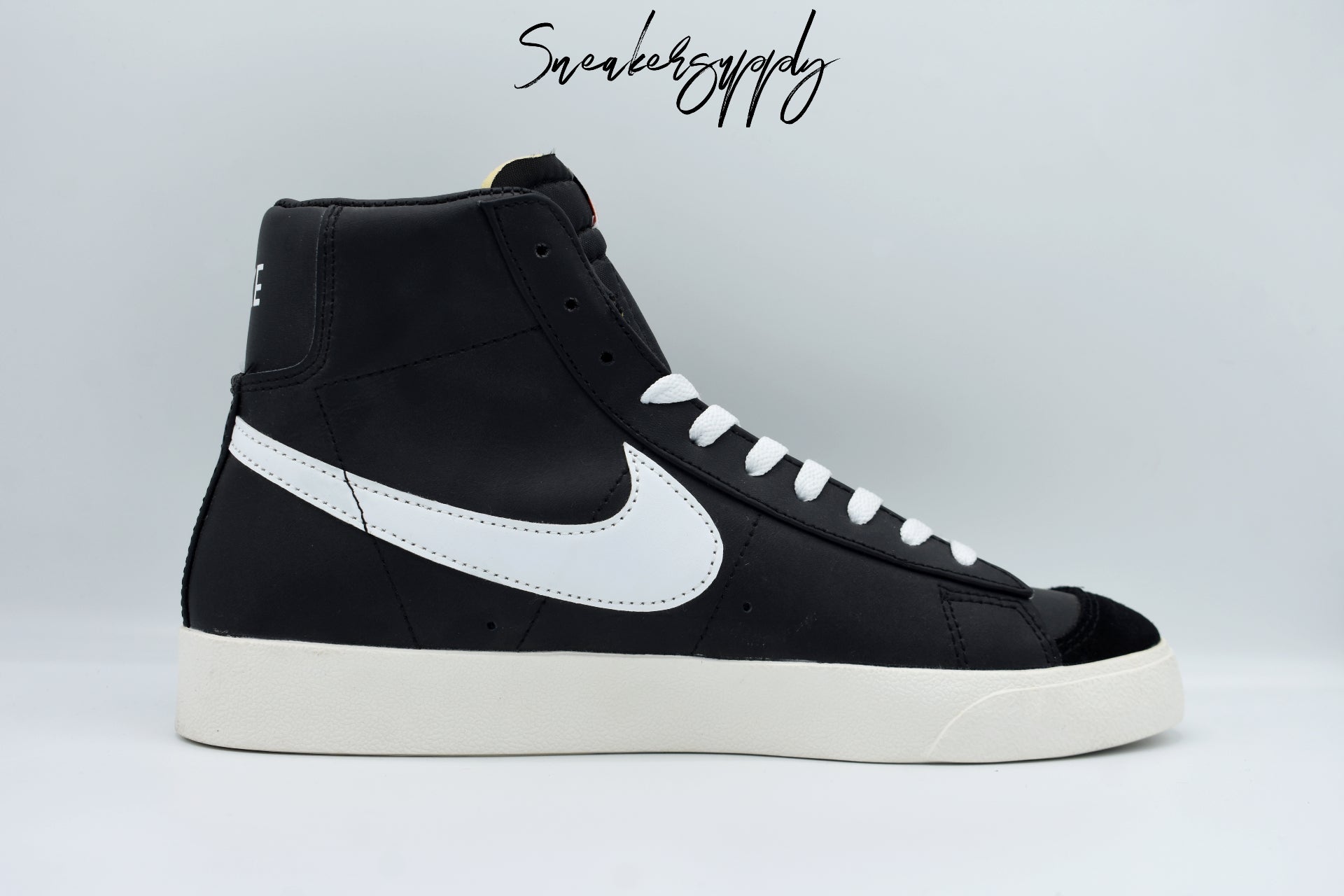 Nike Blazer Mid 77 