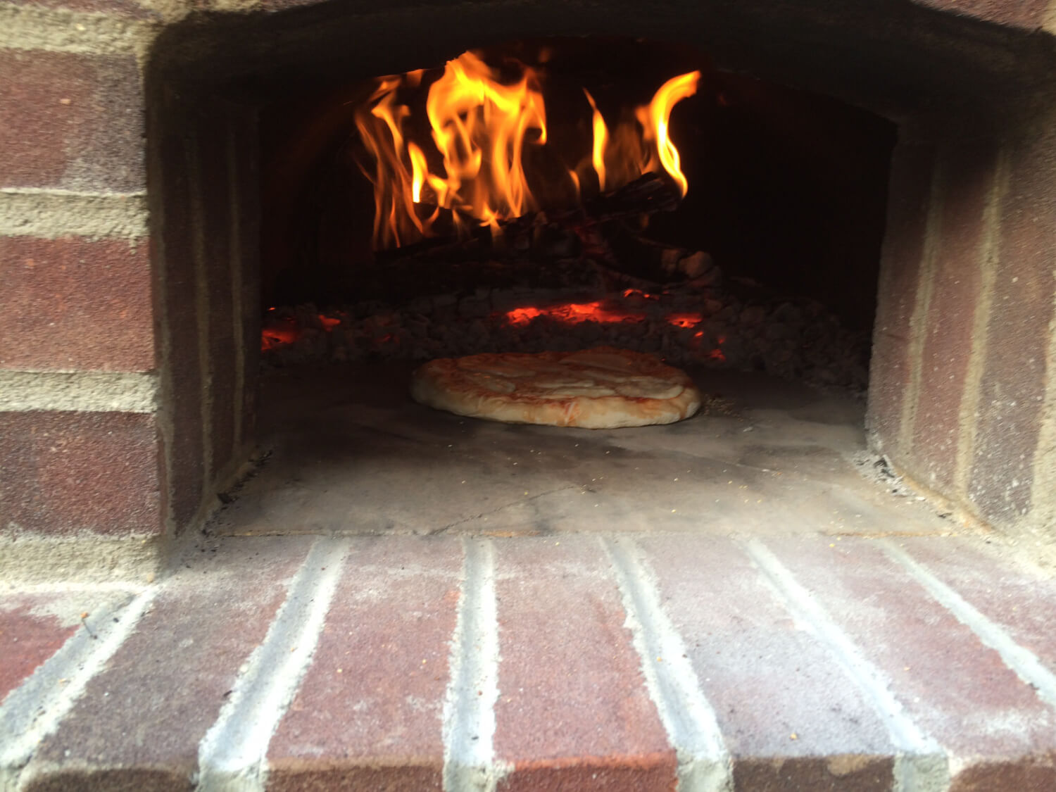 Outdoor Pizza Ovens: How We Built This GORGEOUS Outdoor Pizza Oven –  BrickWood Ovens