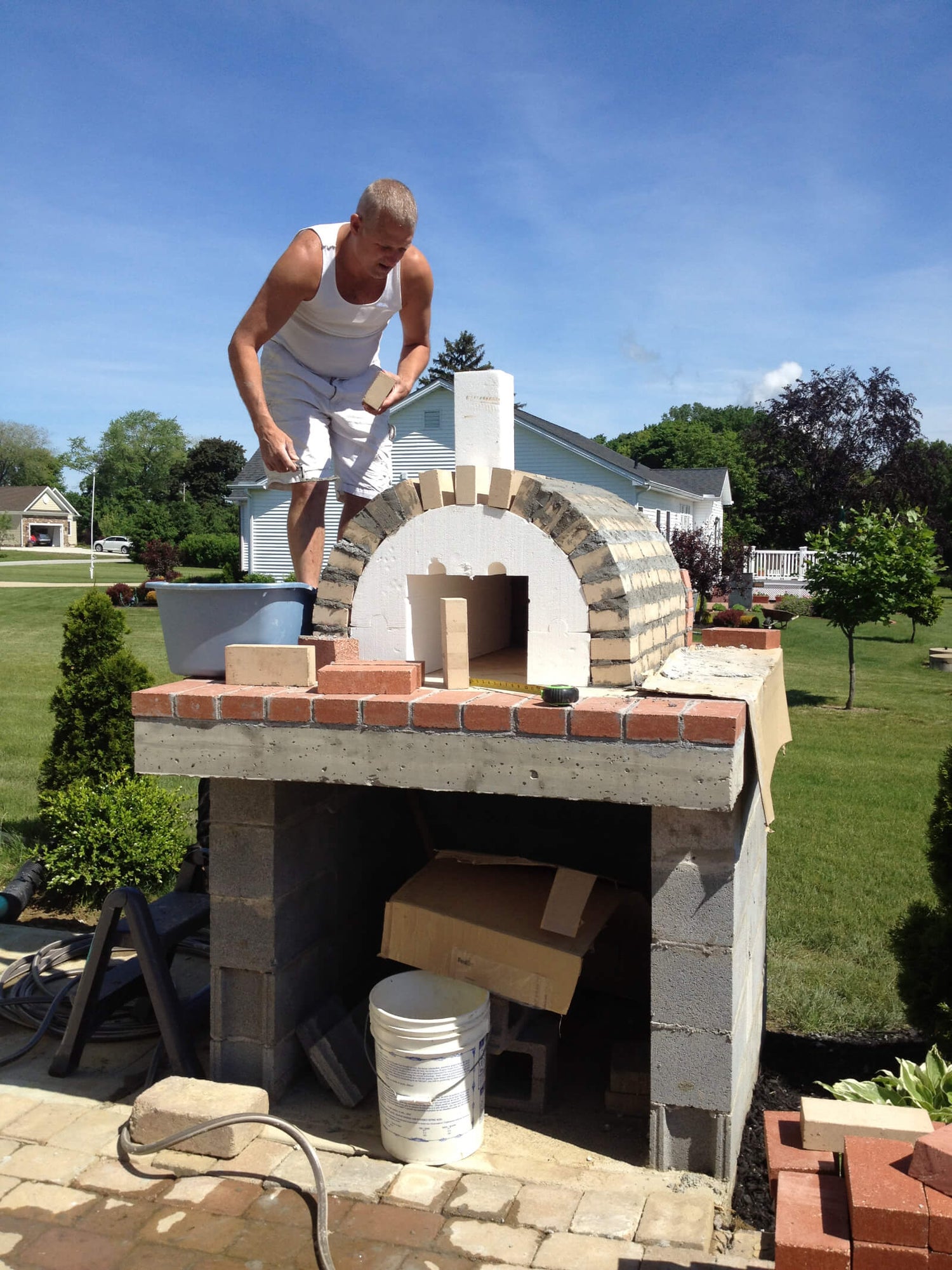 Outdoor Bread Oven  How to Build an Outdoor Bread Oven on a Budget –  BrickWood Ovens