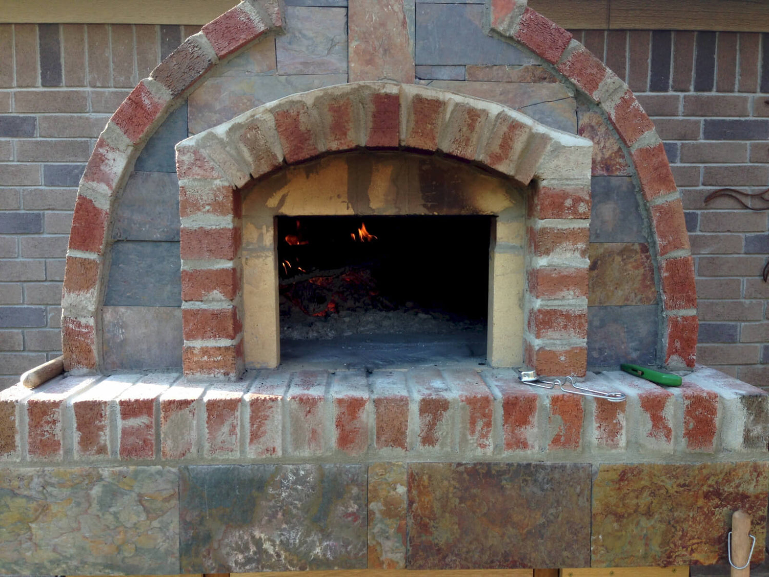 What Bricks Should I Use to Build a Pizza Oven? - Brickhunter