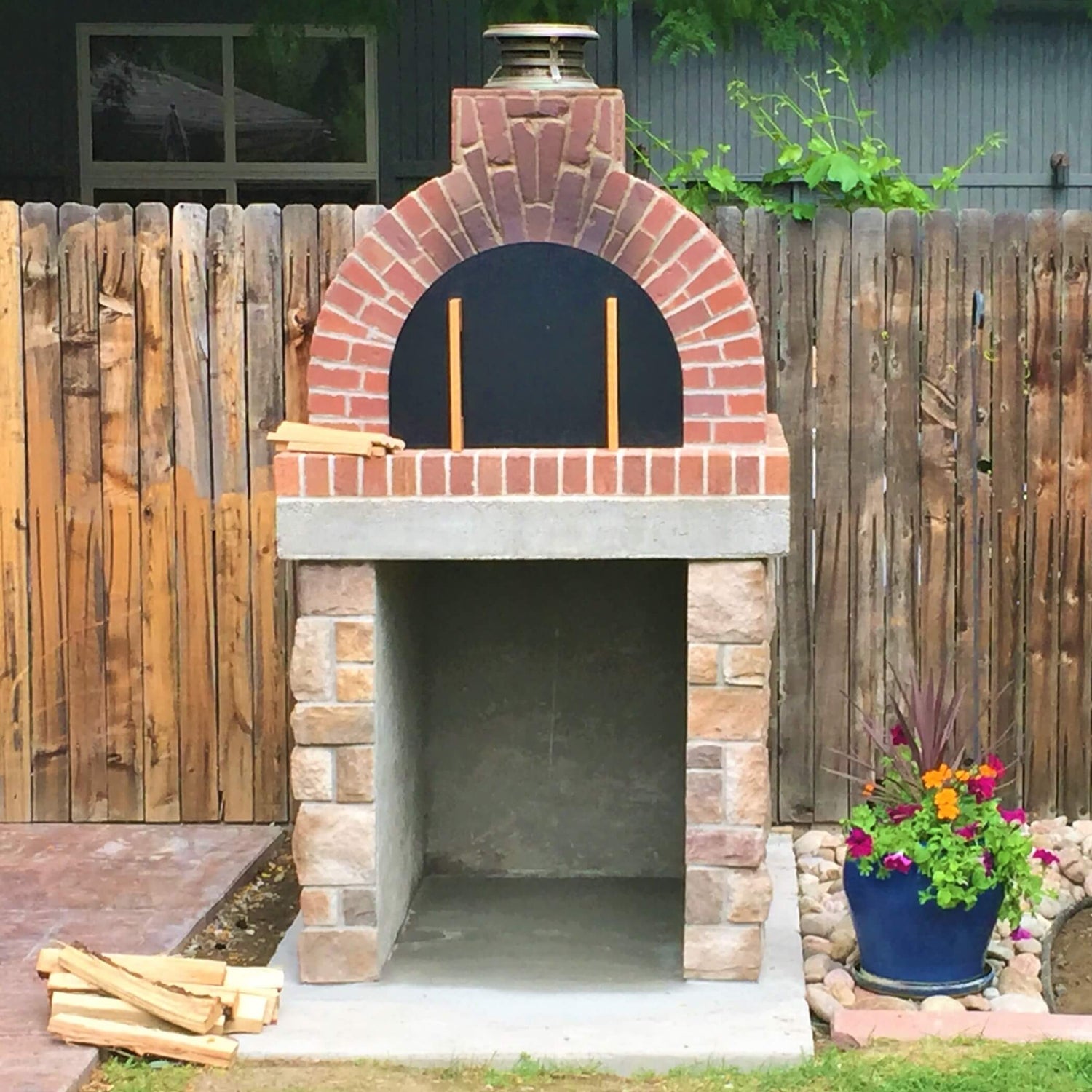 Wood Burning Pizza Oven - 28in Dome-Shaped Wood Burning Pizza Ovens –  BrickWood Ovens