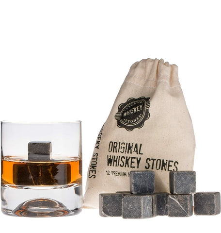 Bourbon on the rocks, whiskey stones