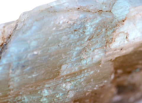 Raw moonstone or feldspar - Damayanti.store