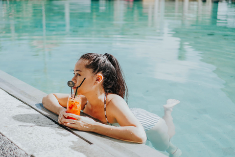 drinking during the day in a pool