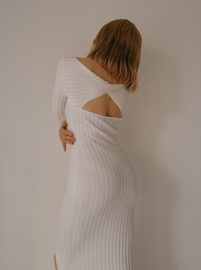 Dresses – determ;