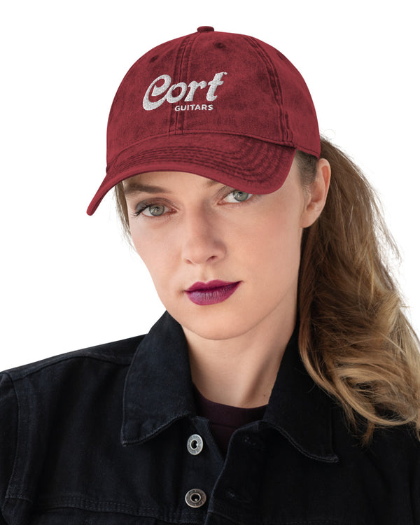 Cort Guitars Vintage Cotton Twill Baseball Cap - Red - Photo 3