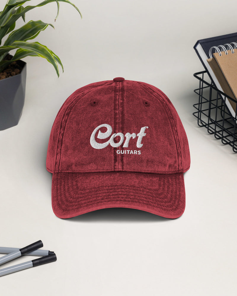 Cort Guitars Vintage Cotton Twill Baseball Cap - Red - Photo 8