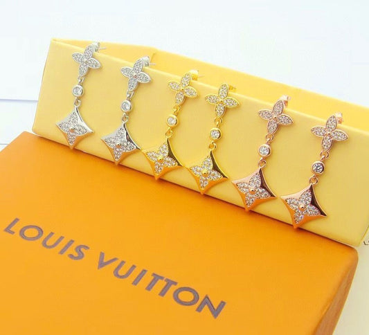 Louis Vuitton Sun Blossom Stud 18K White Gold and Diamonds