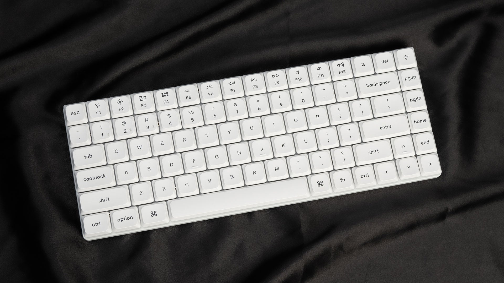 Keychron K3 Pro QMK/VIA ultra-slim custom mechanical keyboard Shell White