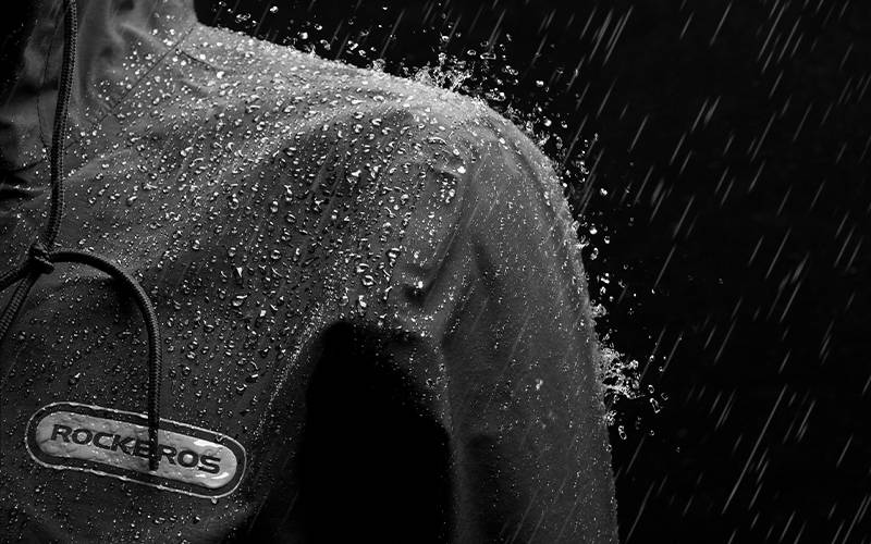 ROCKBROS Regenmantel Wasserdichter Regenponcho Verlängerte Schwarz M-4XL Details