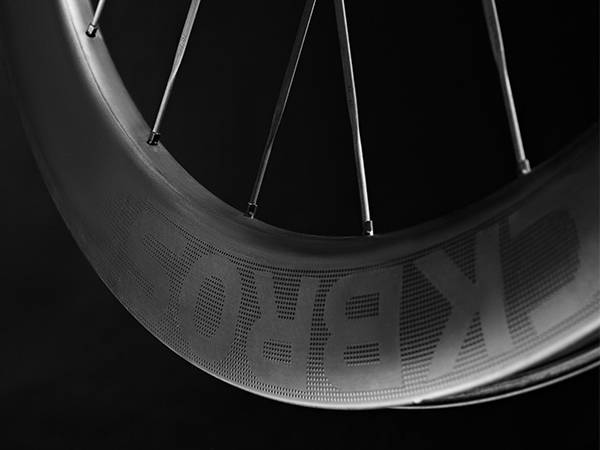 ROCKBROS T700 Disc Rim Carbon Laufradsatz Suite Inklusive Vakuum-Reifenkissen Details