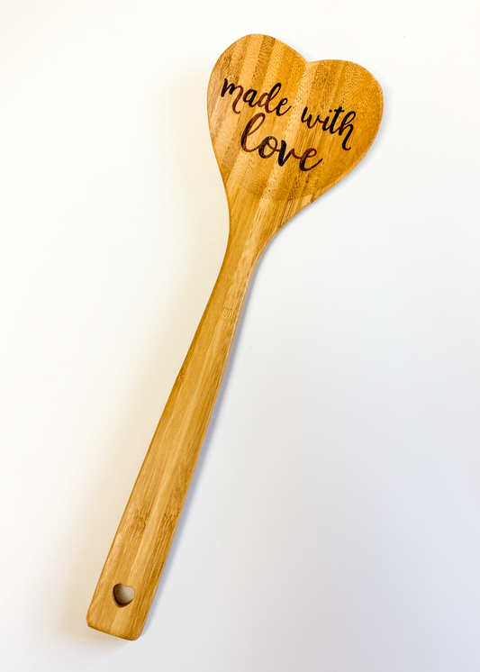 https://cdn.shopify.com/s/files/1/0568/9478/3620/products/MadeWithLoveWoodenSpoon_533x.png?v=1645153962