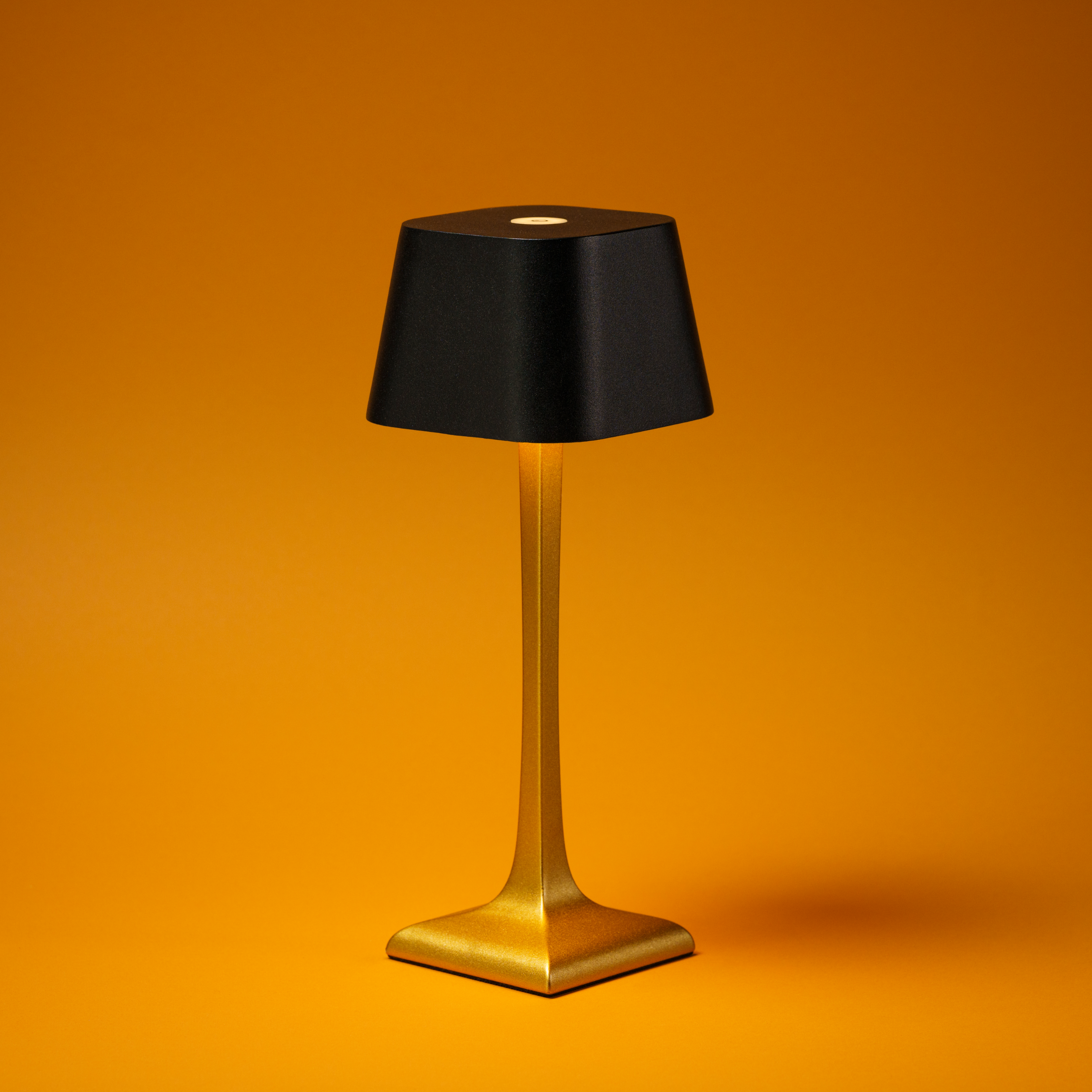 ISEO: Italian Designer Lamp - Sarfiatti product image