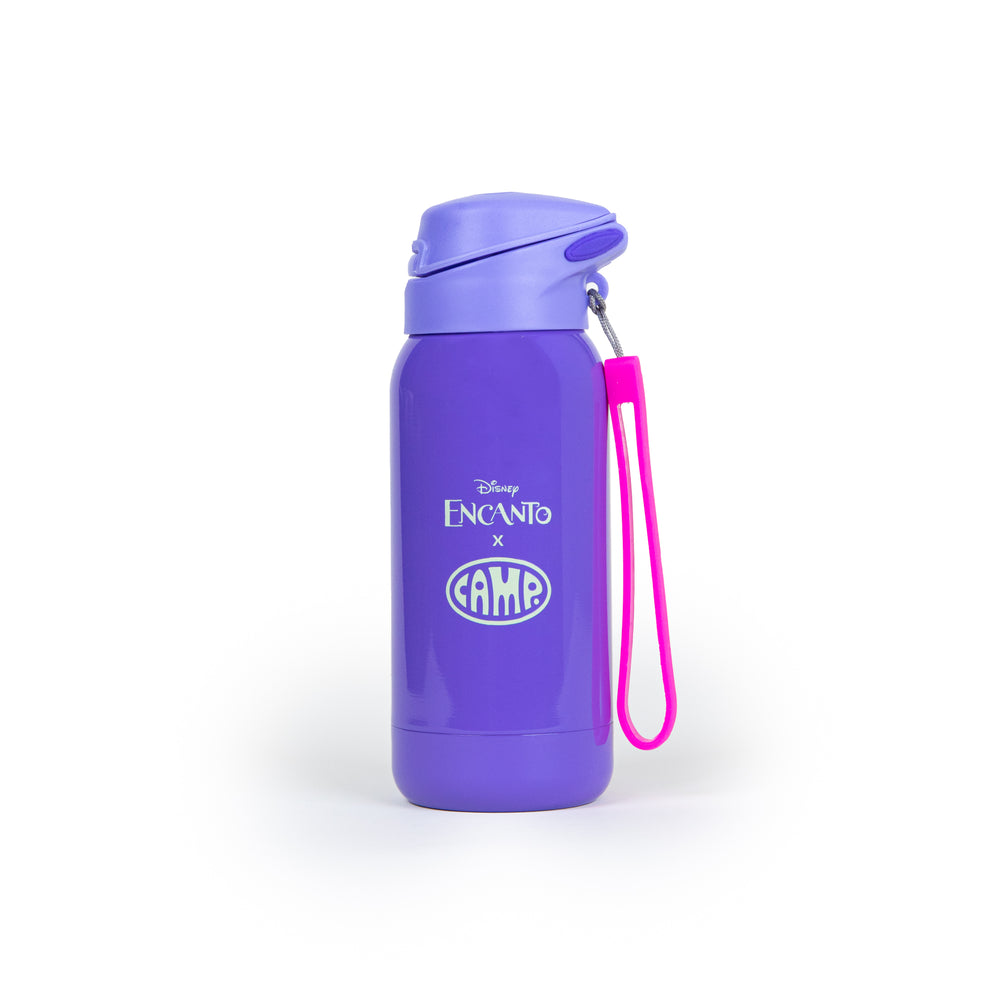 https://cdn.shopify.com/s/files/1/0569/0041/9738/products/70719_Camp_WaterBottle_Kids_Luisa-Front_1200x1000.jpg?v=1675102585