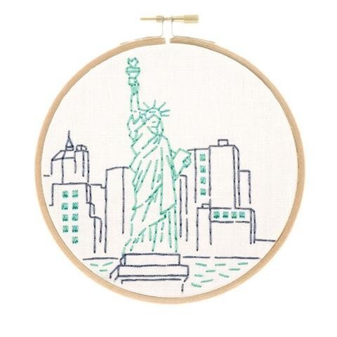Studio MME New York City's Statue of Liberty