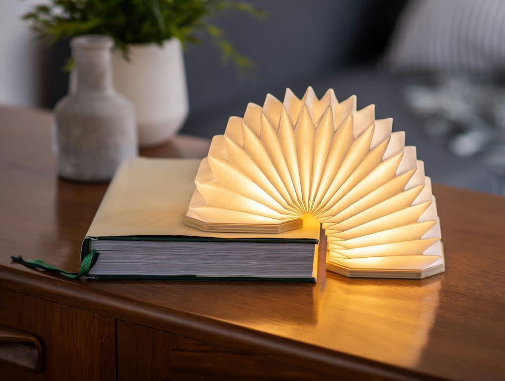 Gingko Smart Accordion Lamp - Maple Wood