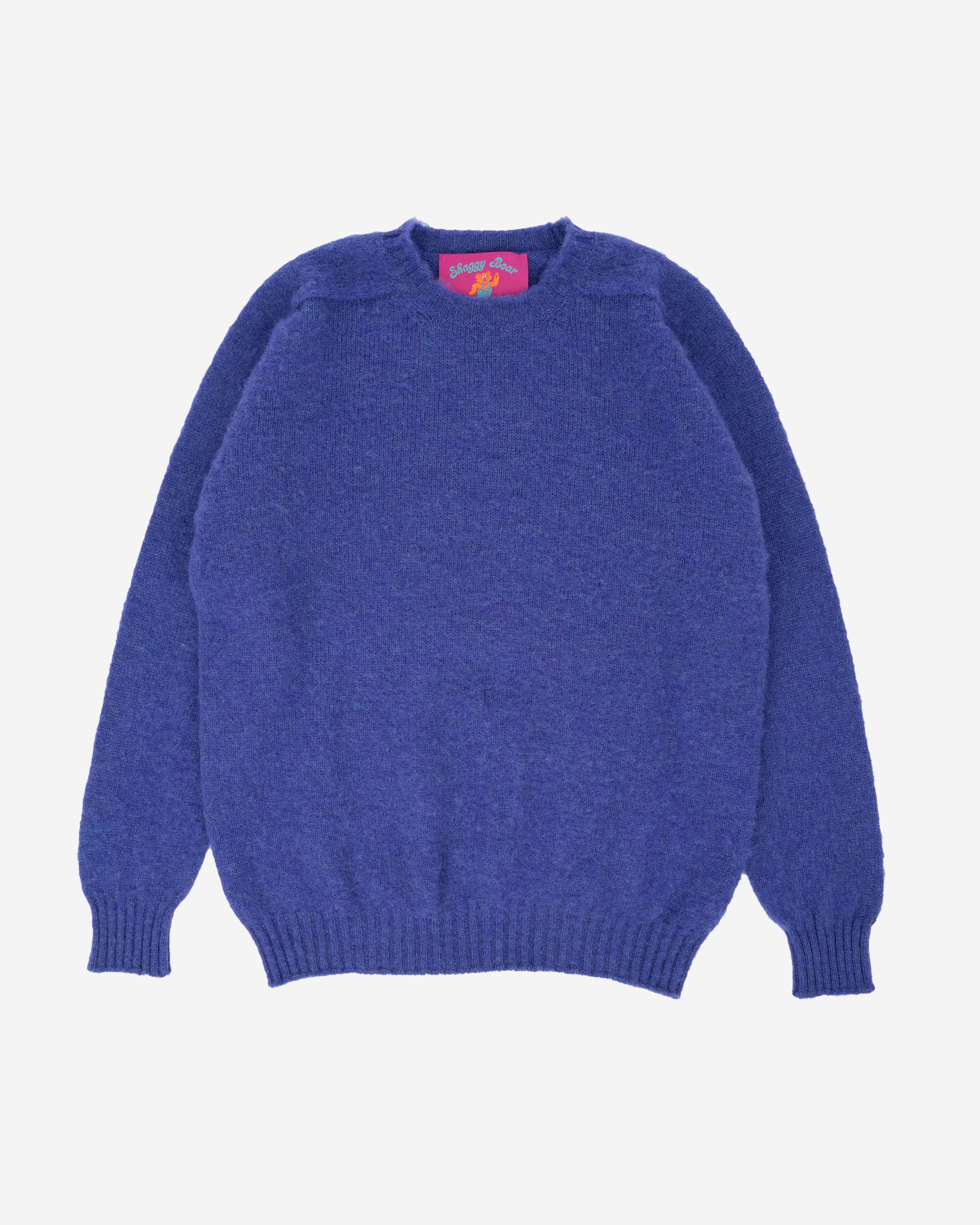 Shaggy Bear is our Howlin’ double brushed, 100% wool jumper. Made out of 100% local Scottish wool. Fully knitted and hand finished in Scotland. Fits regularly.