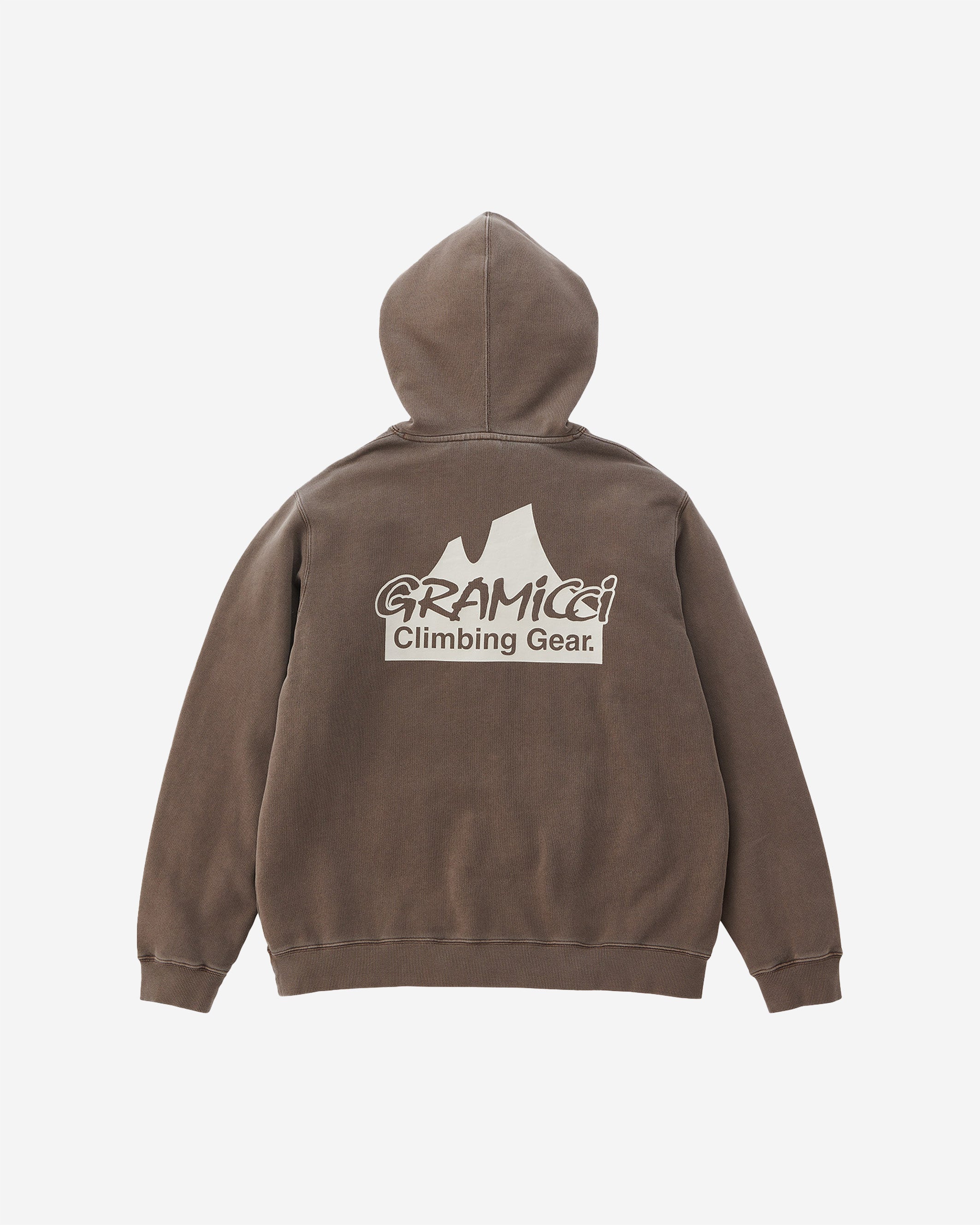 This Climbing Gear Hooded Sweatshirt is made using a durable and skin-friendly fleece lining. This wear-resistant hoodie features a print of a mountain silhouette and the "Gramicci Climbing Gear" logo on the left chest and the back of the hoodie. In addition to the standard shade of Ash Heater.