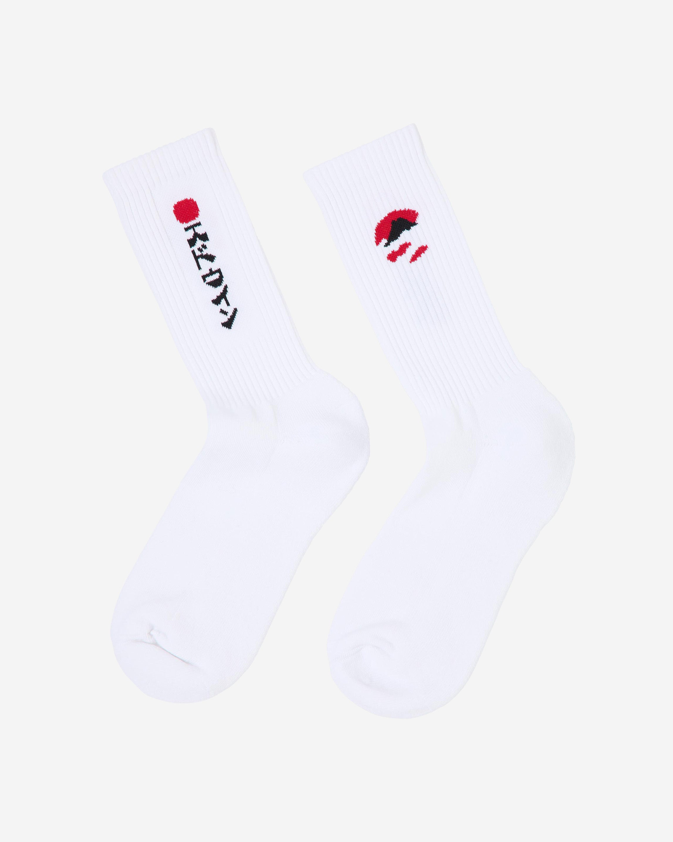 EDWIN Kamifuji socks are regular fit accessories made from 3x1 ribbing. They are made from cotton, polyamide and elastane. Made in Portugal Socks knitted with different jacquard artworks on both sides Rib 3*1, 80% Cotton,18% Polyamide, 2% Elastane