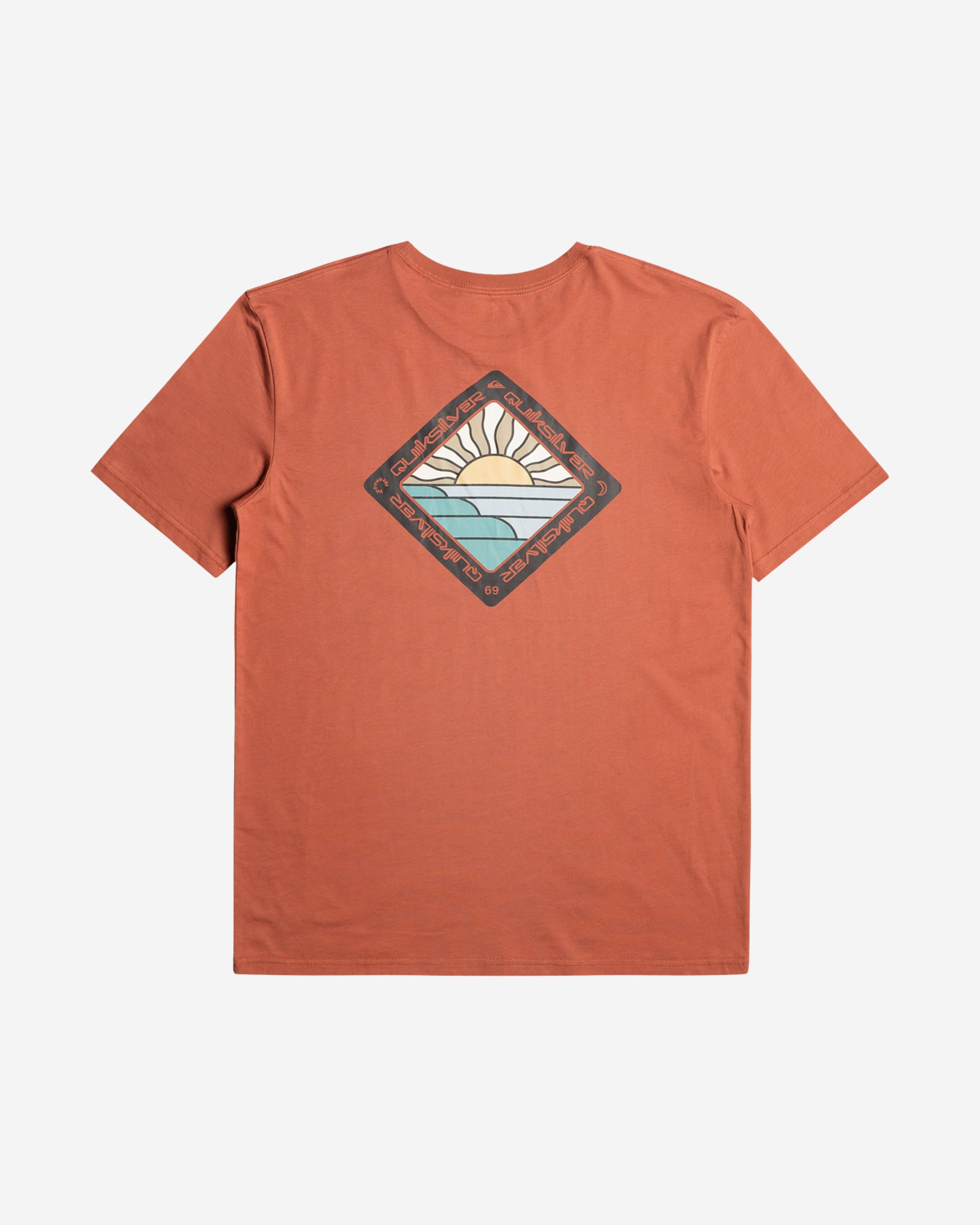 The sun, sea, and Quiksilver. The Scenic Journey t-shirt gives you everything you're into, along with the soft comfort of combed cotton.