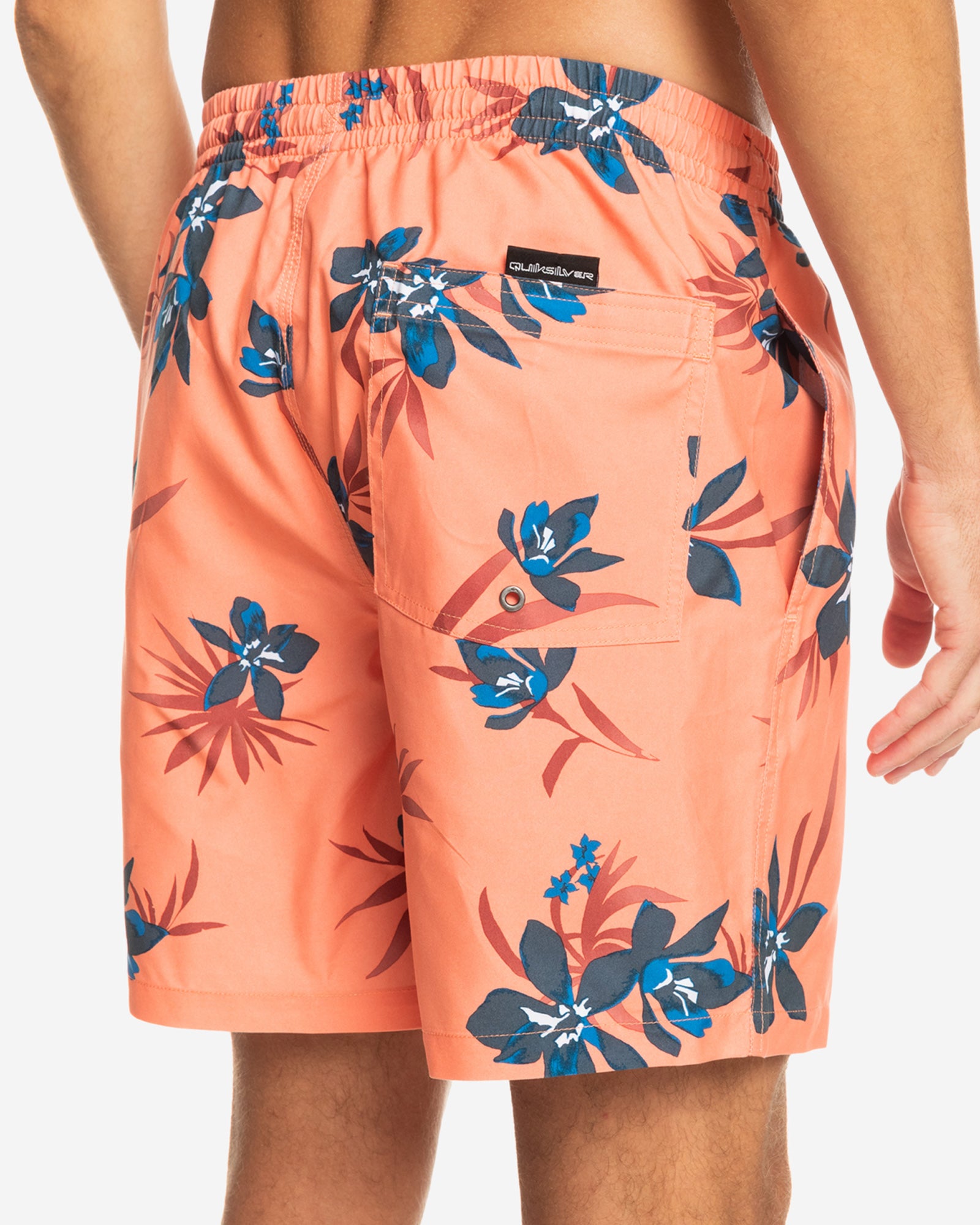 The Everyday Mix Swim Short is your passport to paradise. The eco-conscious fabric is backed with a tropical print that's primed for ocean, pool, and lake adventures.