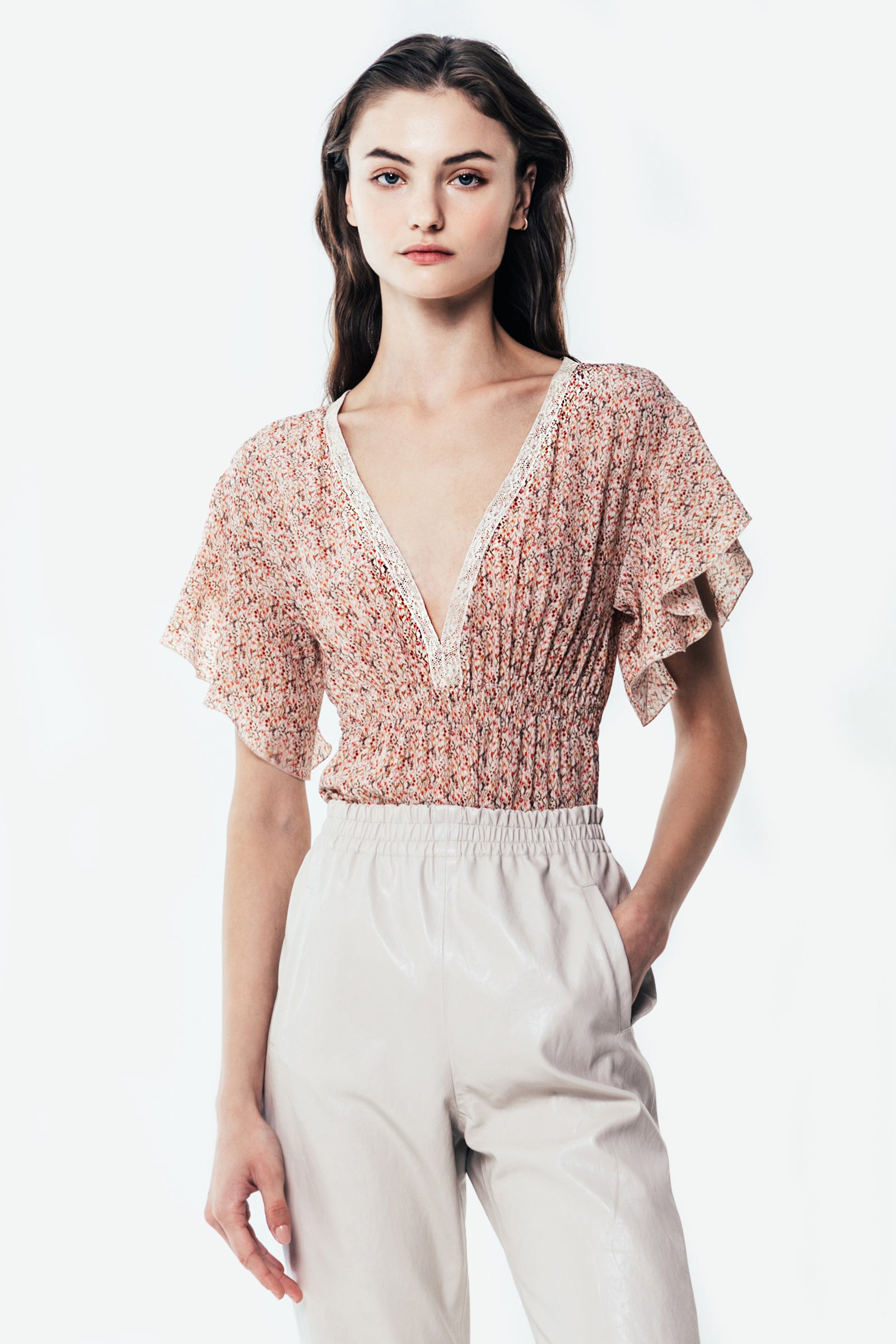 iRENE Embroidery Lace Blouse-