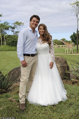 bindi irwin and chandler powell wedding