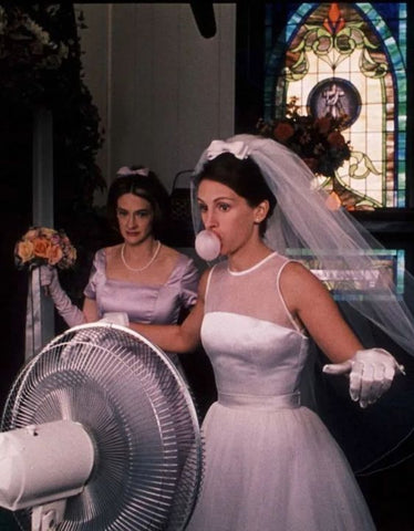 julia roberts in runaway bride wedding photo