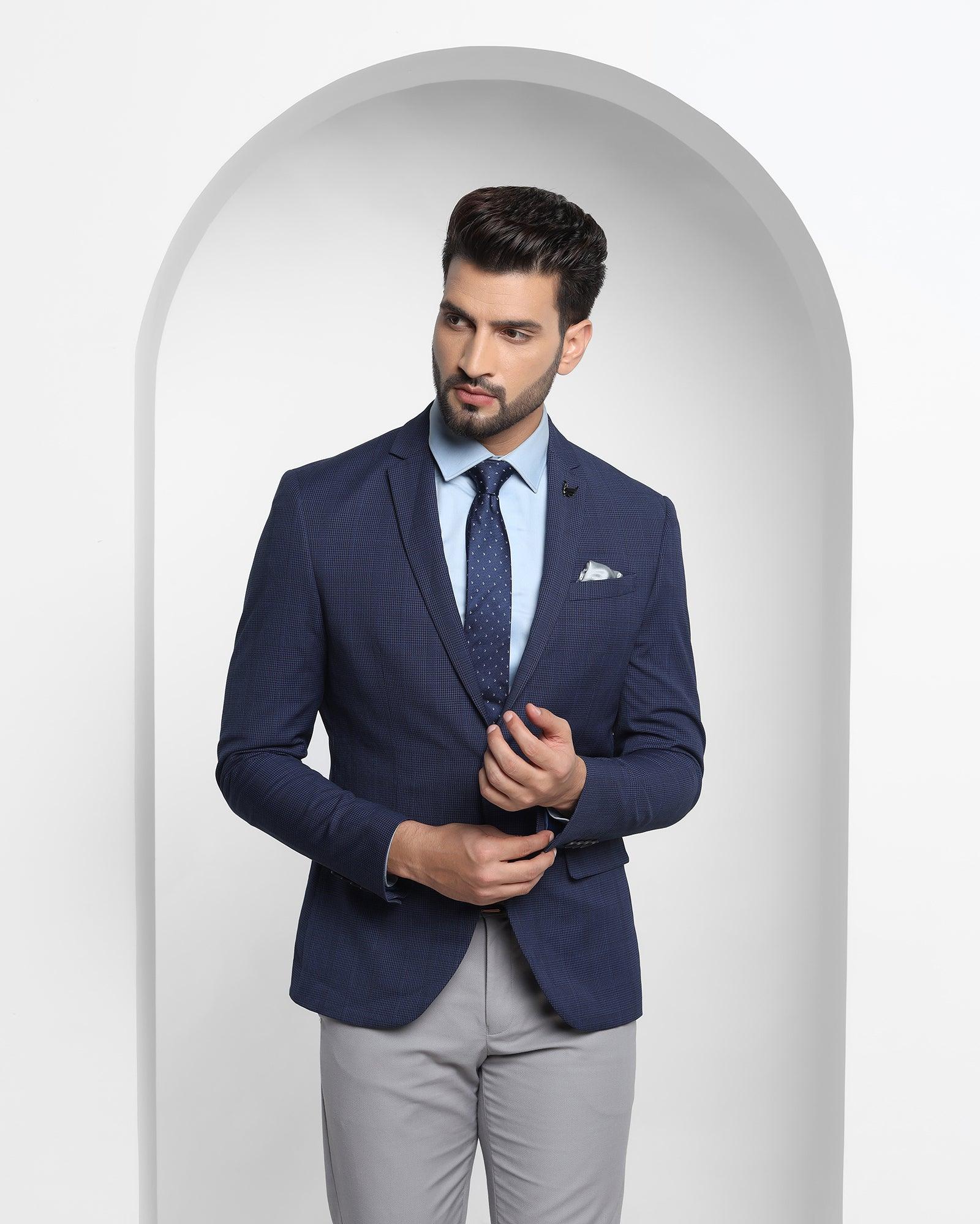Which is the best brand suit to wear in India? - Quora