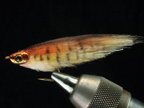 Finishing Flies Using Permanent Waterproof Markers - Fly Fisherman