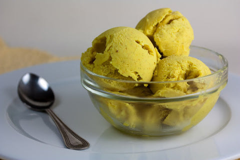 Vegan lemon ice cream