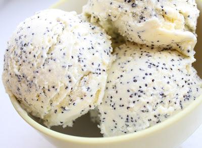 Lemon poppy seed ice cream in a bowl