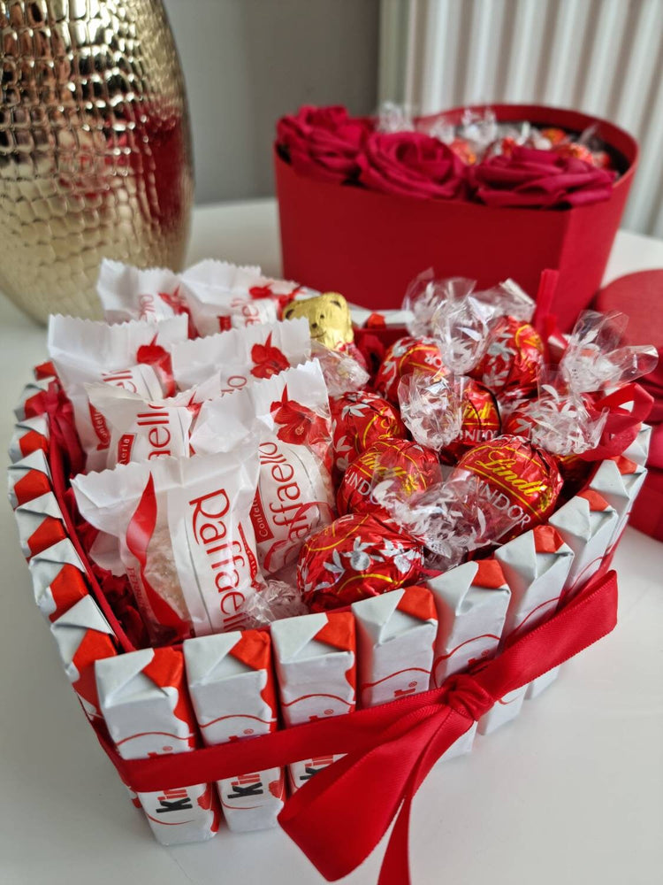 Obsessie Zogenaamd Virus Luxury Kinder Chocolate Heart Gift Box Hamper, Lindor ,Rafaello, Valen –  SweetMomentsUK