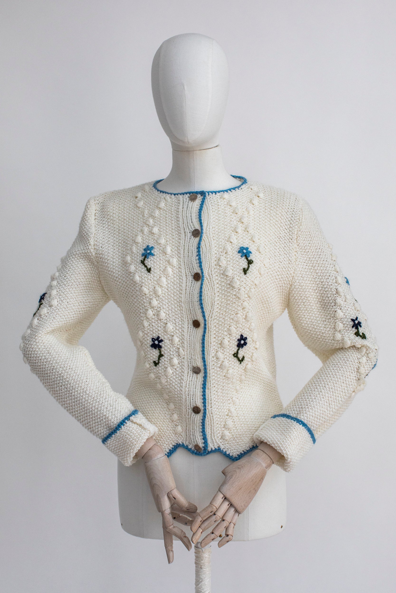 Hand knitted Austrian cardigans – donauvintage