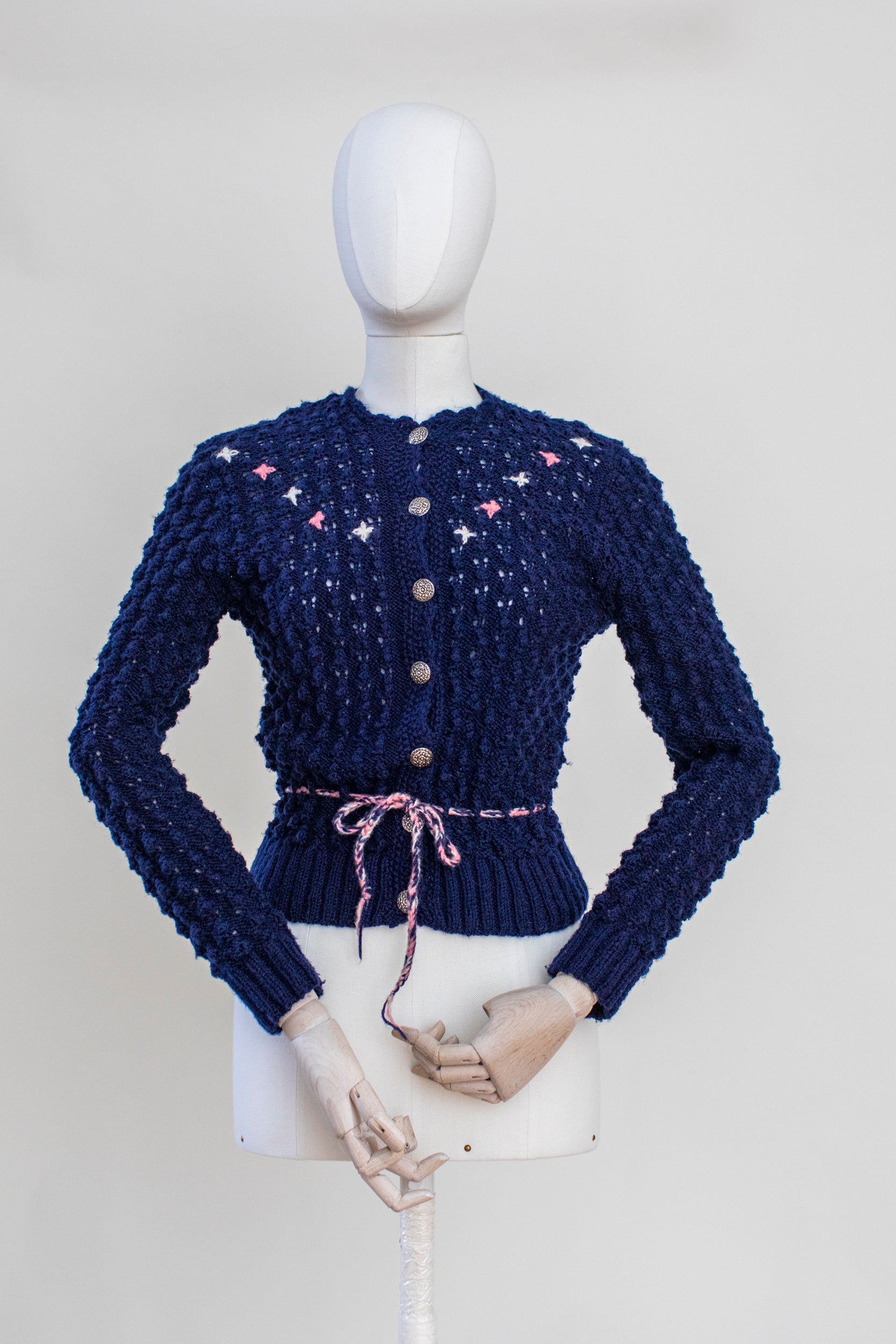 Hand knitted Austrian cardigans – donauvintage