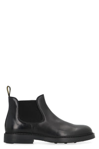 Leather Chelsea boots