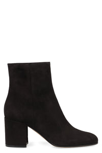 Joelle Ankle boots