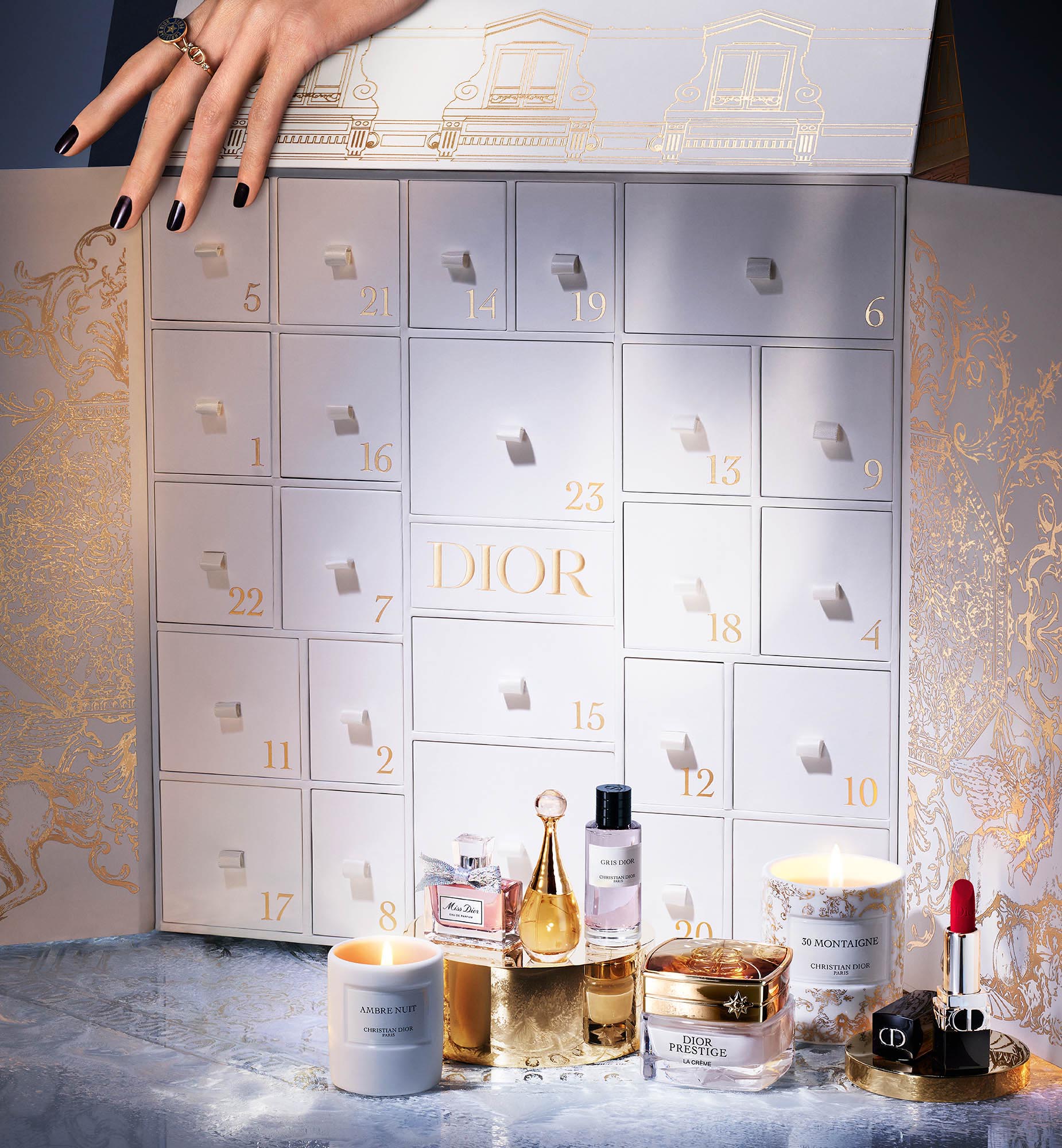 LE 30 MONTAIGNE ADVENT CALENDAR