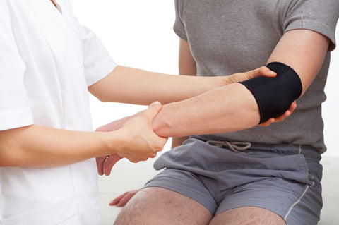 When to see a doctor on tennis elbow pain