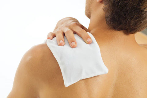 Treating Shoulder Pain Using Heat and Ice Therapy