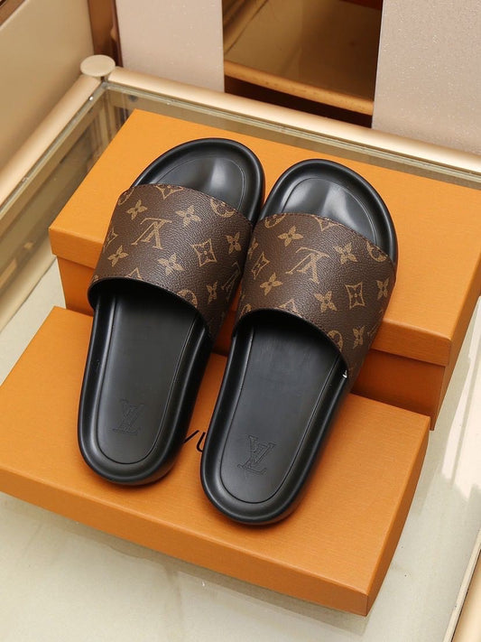 Louis Vuitton Mule LV Slides LV Waterfront Sandals Pool Pillow NEW WITH  BOX.