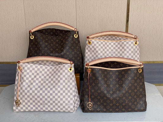 Louis Vuitton 2023 Monogram Denim Neverfull MM - Grey Totes, Handbags -  LOU662068