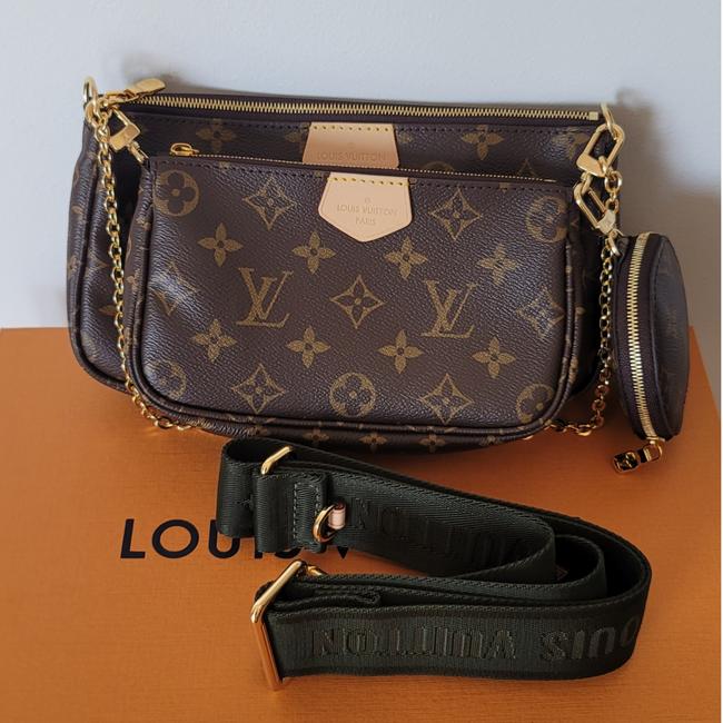 Cập nhật 53 về louis vuitton black crossbody bag  cdgdbentreeduvn