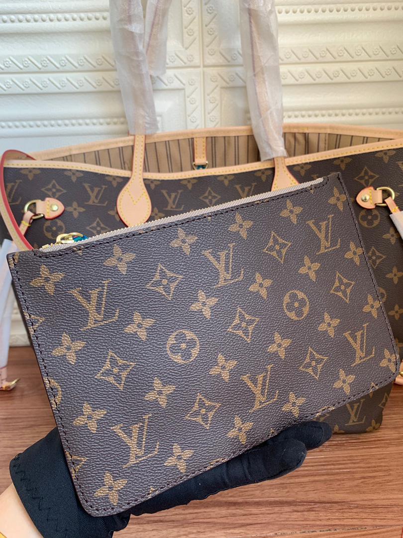 Louis Vuitton Hawaii Shopping Guide (Special Hawaii Pricing) - The Luxury  Lowdown