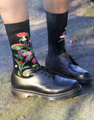Amanita Muscaria sock from Ozone design's witches garden blog. Buy fun and fashionable mens and womens novelty, floral, and sheer socks.