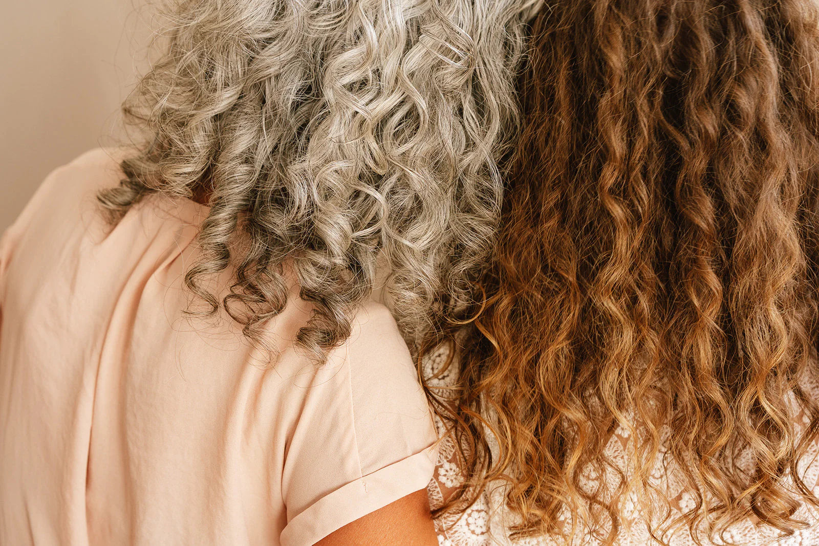 La Protection Parfaite des Cheveux Longs pendant le Sommeil